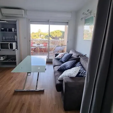 Lägenhet Climatise Sur Le Port De *